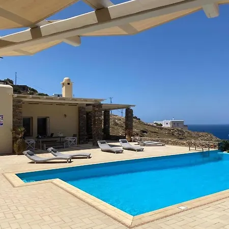 Au Paradis Bleu Melissaki
